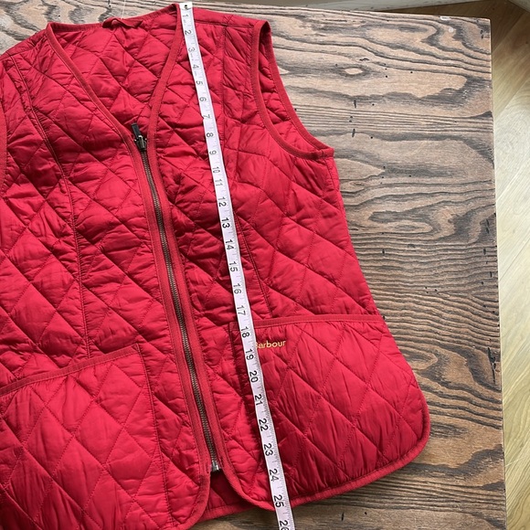 Barbour Betty brick red interactive liner quilted vest size 6 - Picture 6 of 6